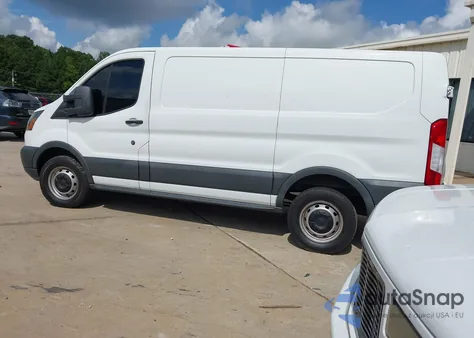 2015 Ford Transit-250 z USA, uszkodzony, nr VIN 1FTNR1YG7FKA63046
